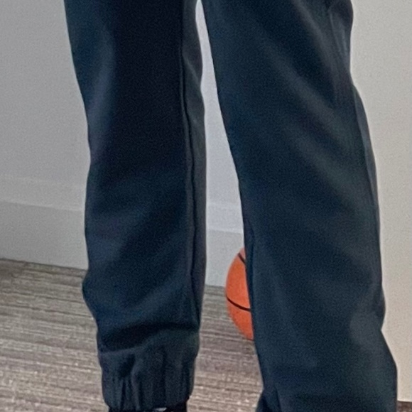 NWT xs FIGS Rafaela Cargo ScrubJumpsuit - Picture 6 of 6